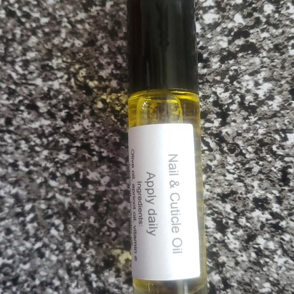 COPY - Cuticle & Nail Care - Picture 2 of 5